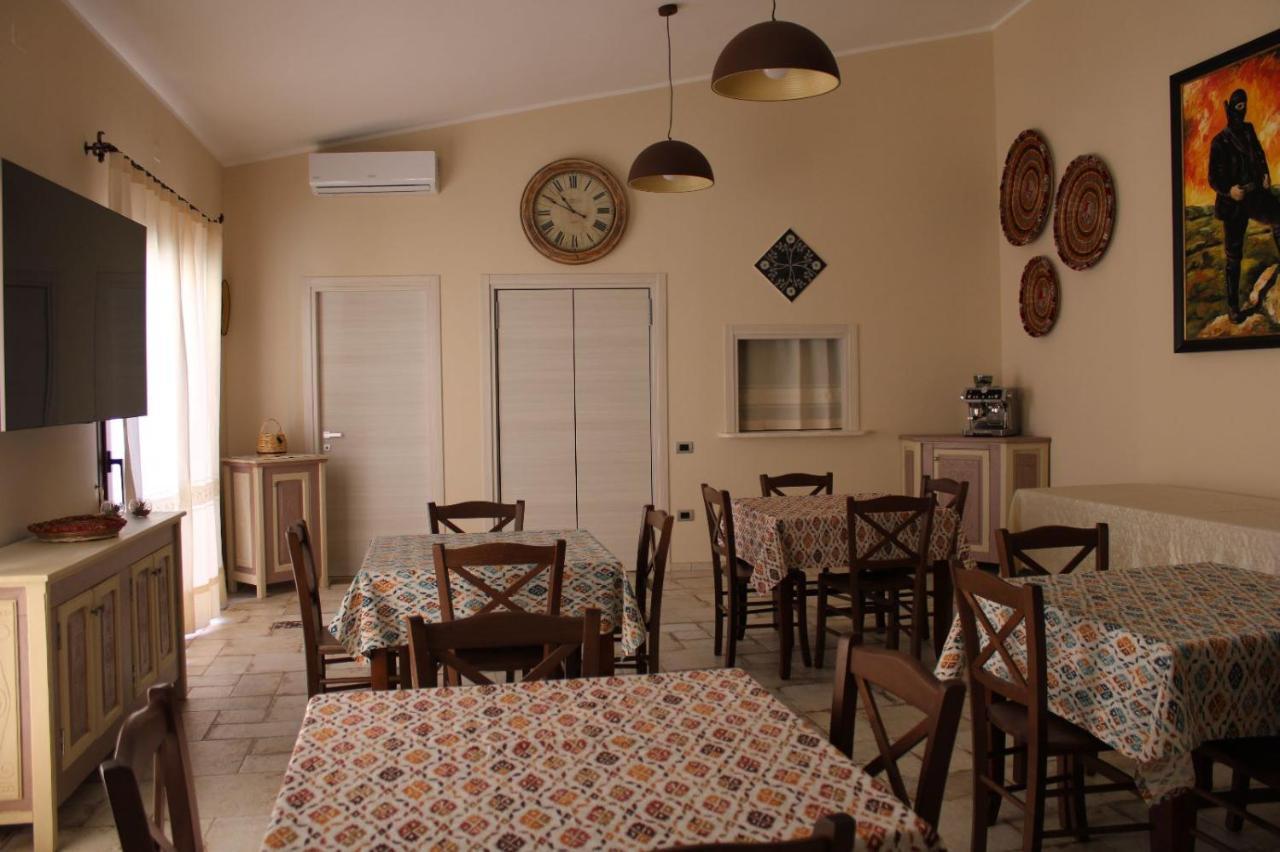B&B Il Mandorlo San Vito  Buitenkant foto